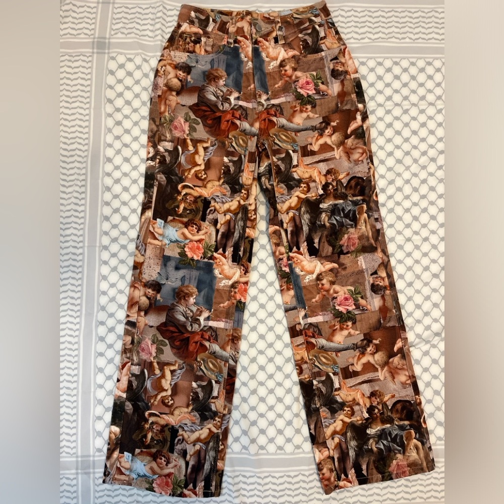 Size 28” Renaissance art print high waisted wide leg boyfriend jeans